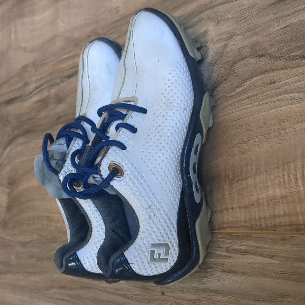 Youth FootJoy Golf Shoes